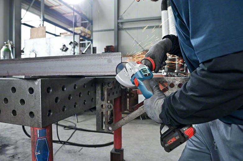 Meuleuse Angulaire BOSCH GWS 18V-10SC Professional Solo Click & Go - Sans Batterie Ni Chargeur - 06019G340B 4 Meuleuse Angulaire BOSCH GWS 18V-10SC Professional Solo Click & Go - Sans Batterie Ni Chargeur - 06019G340B – Image 4