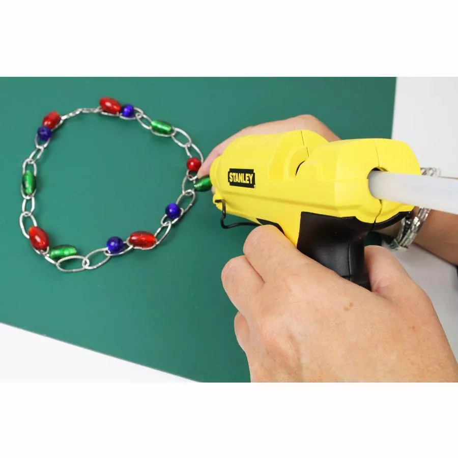 Stanley Pistolet A Colle Chauffage Rapide Gr 50 - STHT6-70417 1 Stanley Pistolet A Colle Chauffage Rapide Gr 50 - STHT6-70417