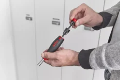 Tournevis Porte-embout WIHA PocketMax Magnétique + 8 Embouts Standard - 45292 -Magasin D'outils Professionnels anw sb3803050 pocketmax mech magazinentnahme 06