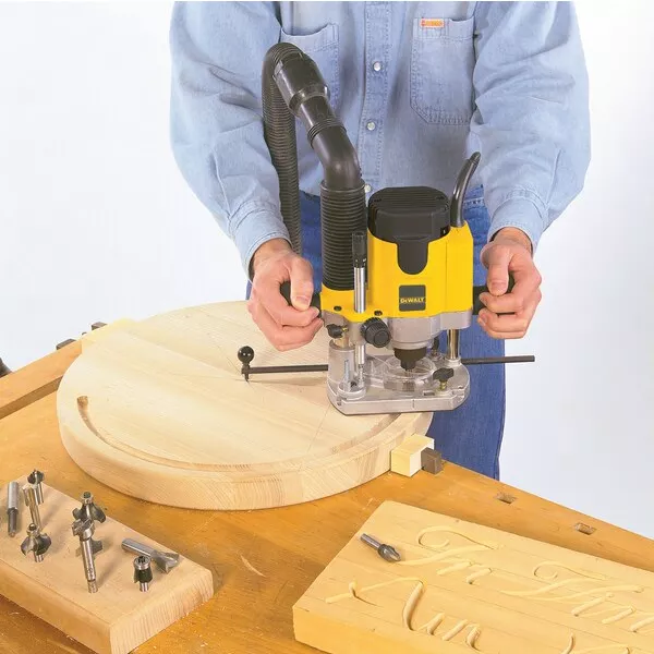 Défonceuse électronique DEWALT 1100 W 65 Mm DW621K 3 Défonceuse électronique DEWALT 1100 W 65 Mm DW621K – Image 3