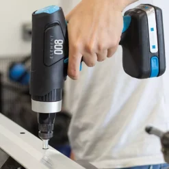 Riveteuse 1 Batterie 18V 2Ah SCELL IT Pour M3 - M6 - E-008-1XBAT -Magasin D'outils Professionnels e 008 sertisseuse sur batterie compacte element pour ecrous sertir m3 m6 1